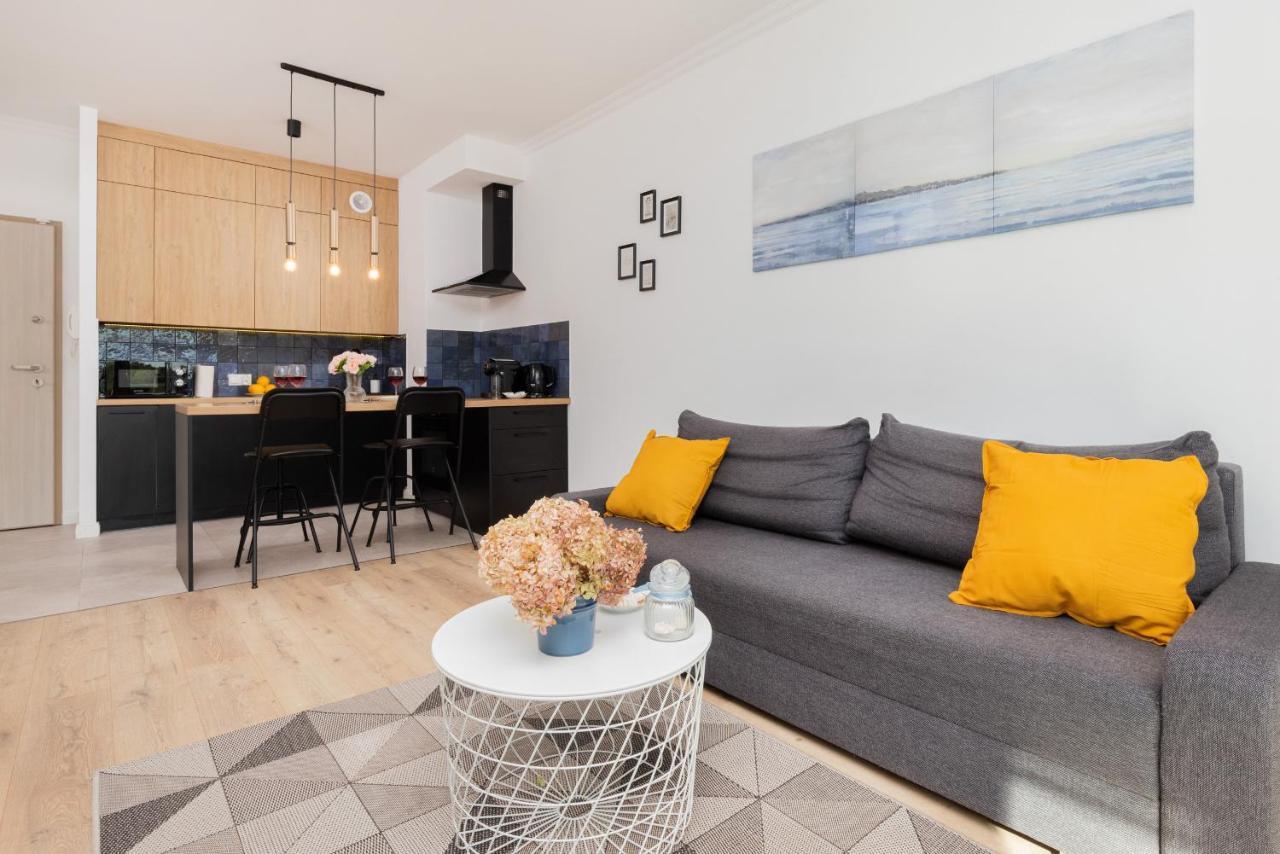 Modern Apartment With Balcony By Noclegi Renters Gdansk Exterior foto